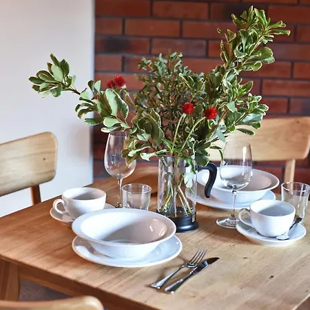 Апартаменты Domillion 1bdr New Old Town U2305 *