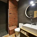 Domillion 1bdr New Old Town U2305 Διαμέρισμα