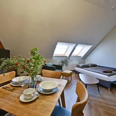 Lejlighed Domillion 1bdr New Old Town U2305 *