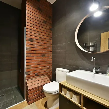 Domillion 1bdr New Old Town U2305 Lejlighed